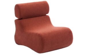 Kave Home Terakotově červené bouclé křeslo Club